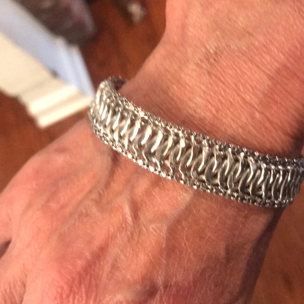New, Never Worn, Ross Simons silver bracelet